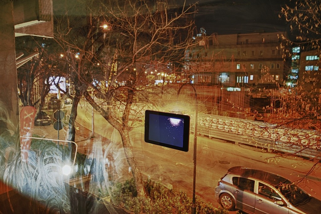 Оливер Мусовиќ, "Идолатрија", 2013, видео, 1’25’’